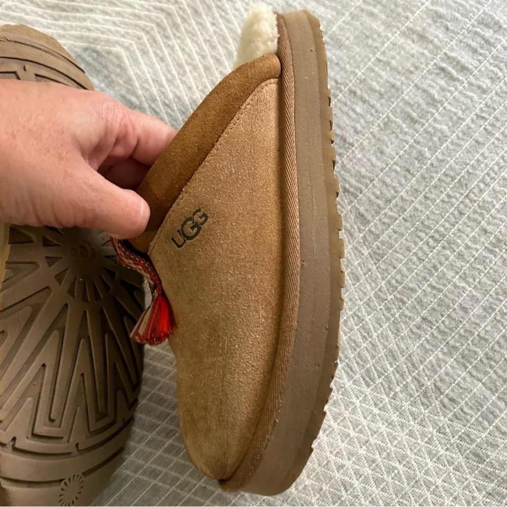 UGG Kids Tazzle Suede Slippers big kid sz 4 - Picture 8 of 16